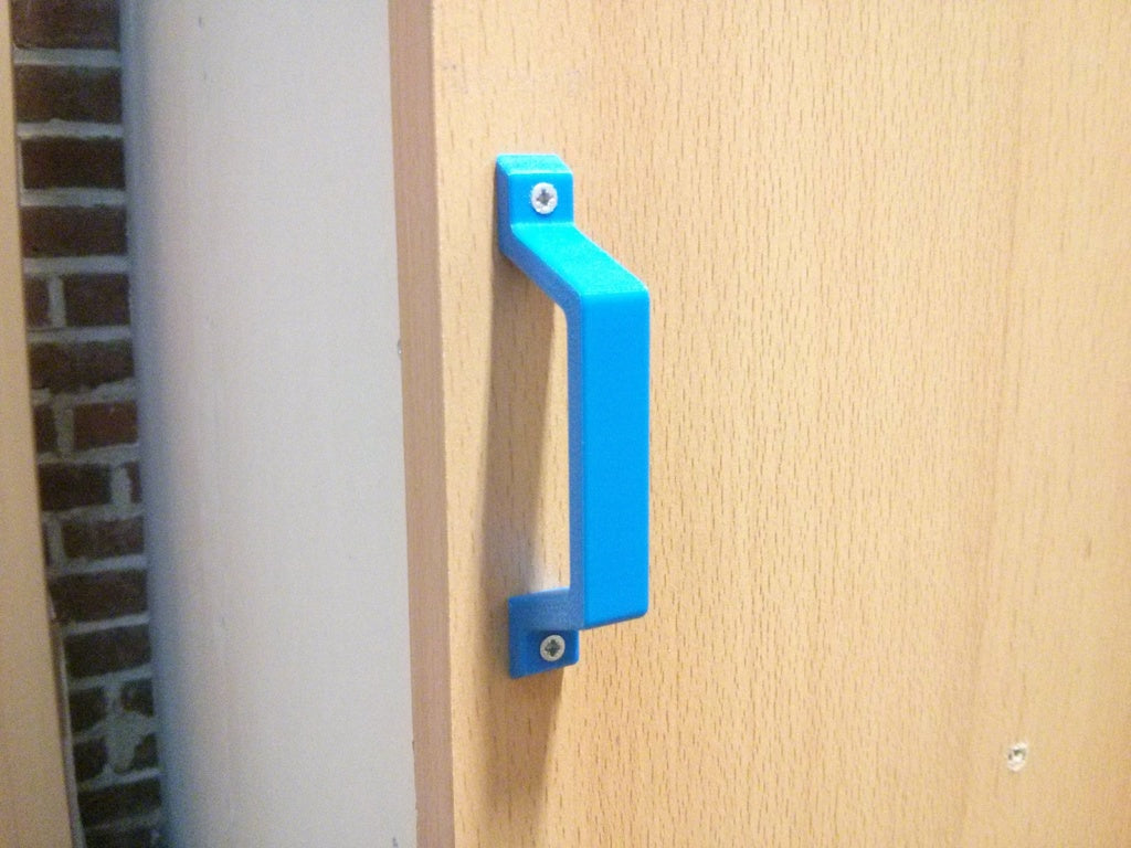 Poignées de tirage pour portes et tiroirs d'armoires