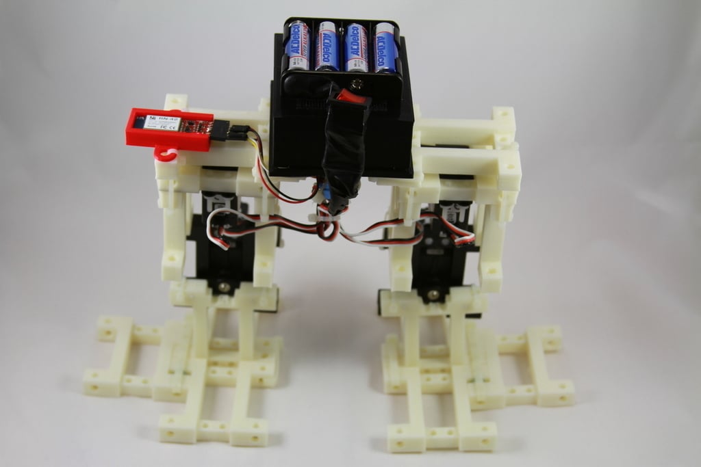 Robot bipède MegaPed Servo I Brace à 4 servos contrôlé par Arduino
