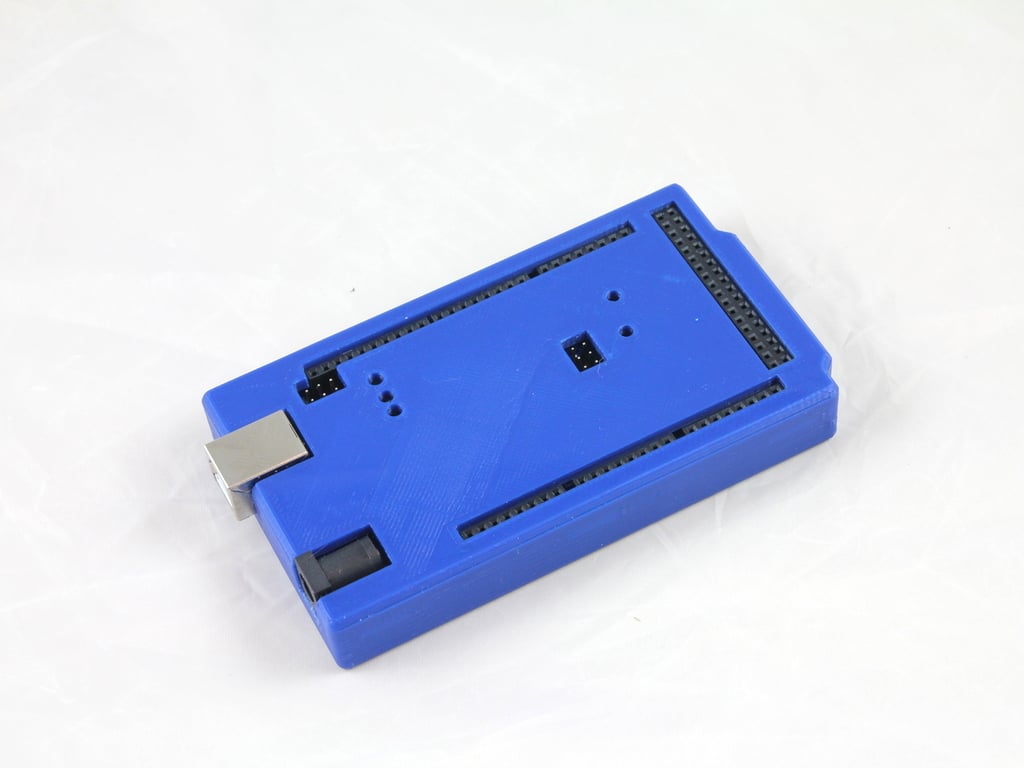 Boîtier ajusté pour Arduino Mega 2560 avec support de carte à vis