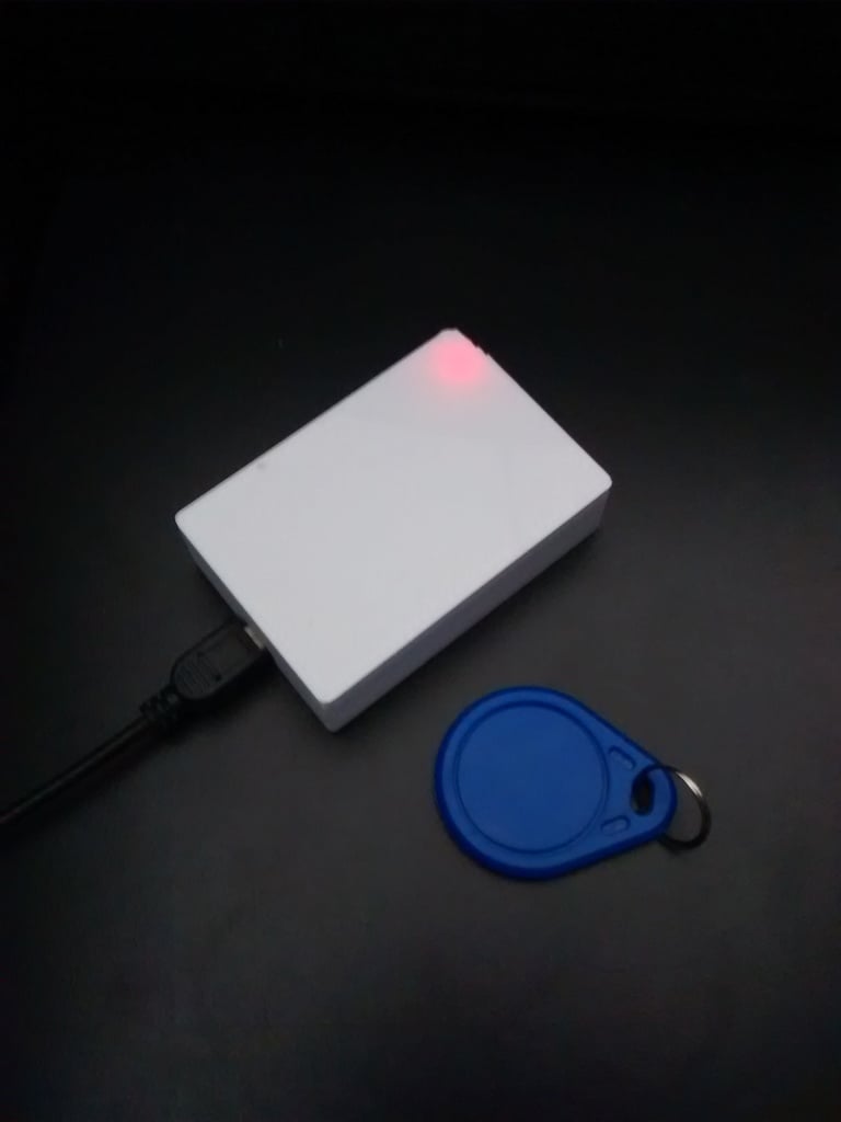 Boîtier RFID pour RC522 et Arduino Nano