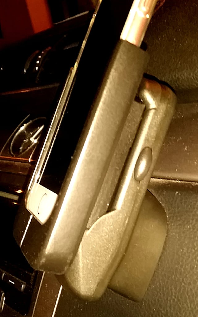 Plaque de base pour préparation de téléphone pour VW Passat