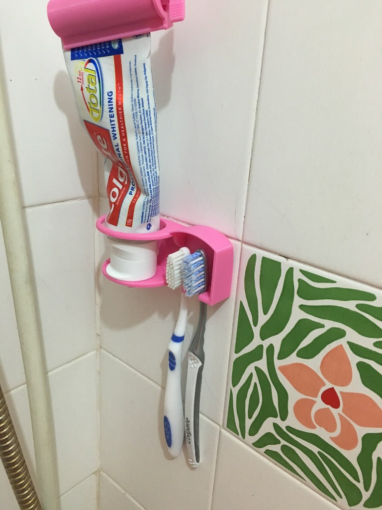 Porte-brosse à dents pour articles de toilette avec design étendu pour dentifrice