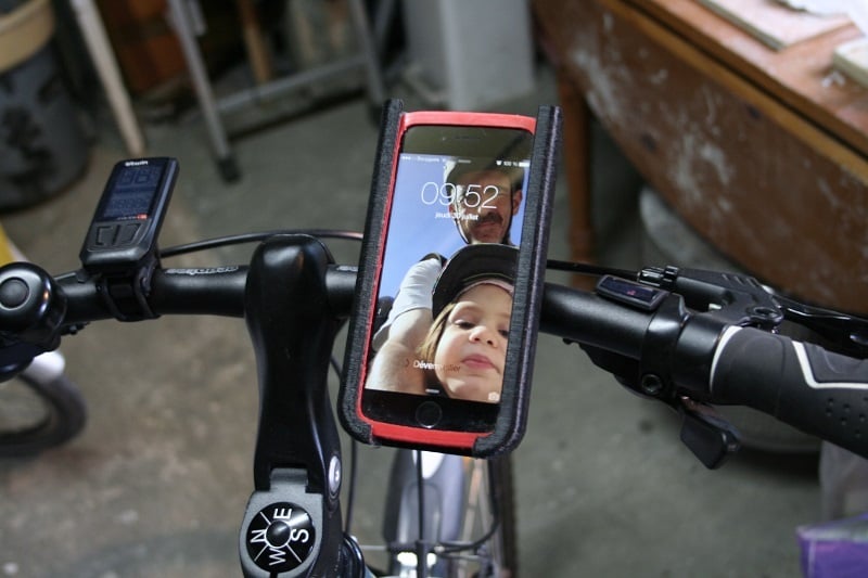 Support de vélo pour iPhone 6 avec étui pare-chocs