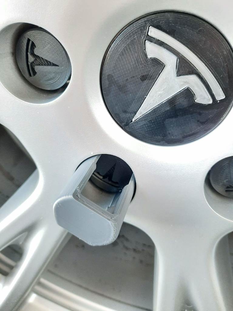 Outil de retrait du capuchon de clé de cosse pour Tesla Model Y avec roues Gemini