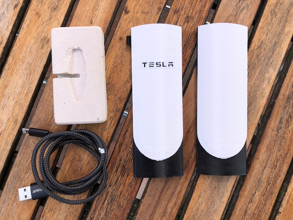 Modèle de chargeur de téléphone Tesla V4 Supercharger