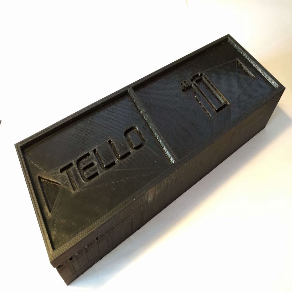 TELLO BOX pour stocker les batteries, le hub de chargement et les pièces de drone