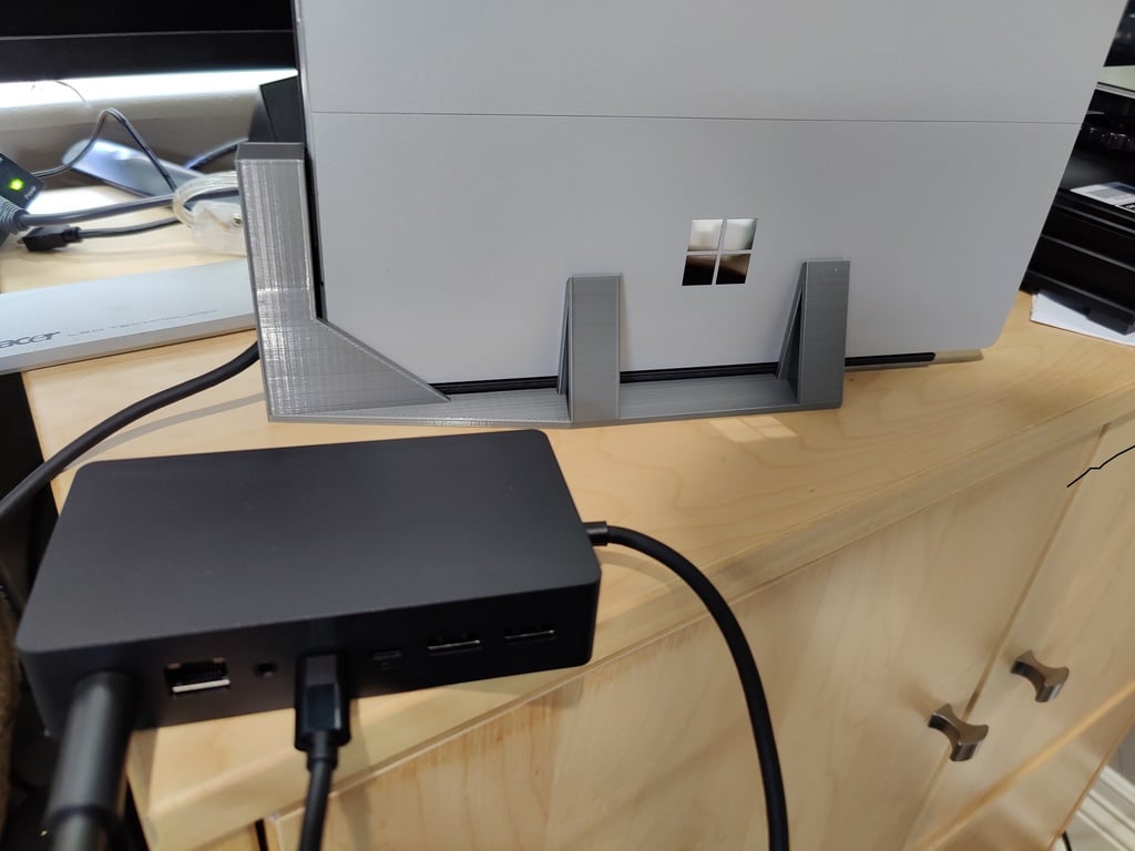 Support pour Surface Pro + Surface Dock 2
