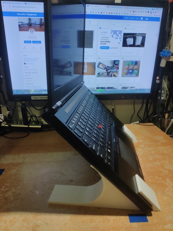 Ensemble support et repose-pieds pour ordinateur portable ThinkPad P50