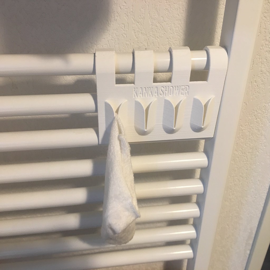 Porte-serviettes pour radiateur de salle de bain