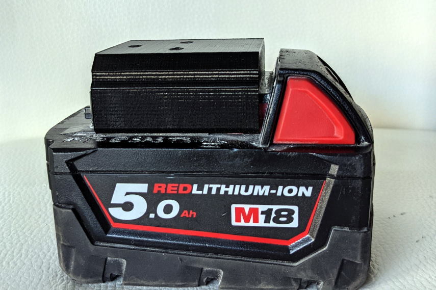Support de batterie pour Milwaukee M18